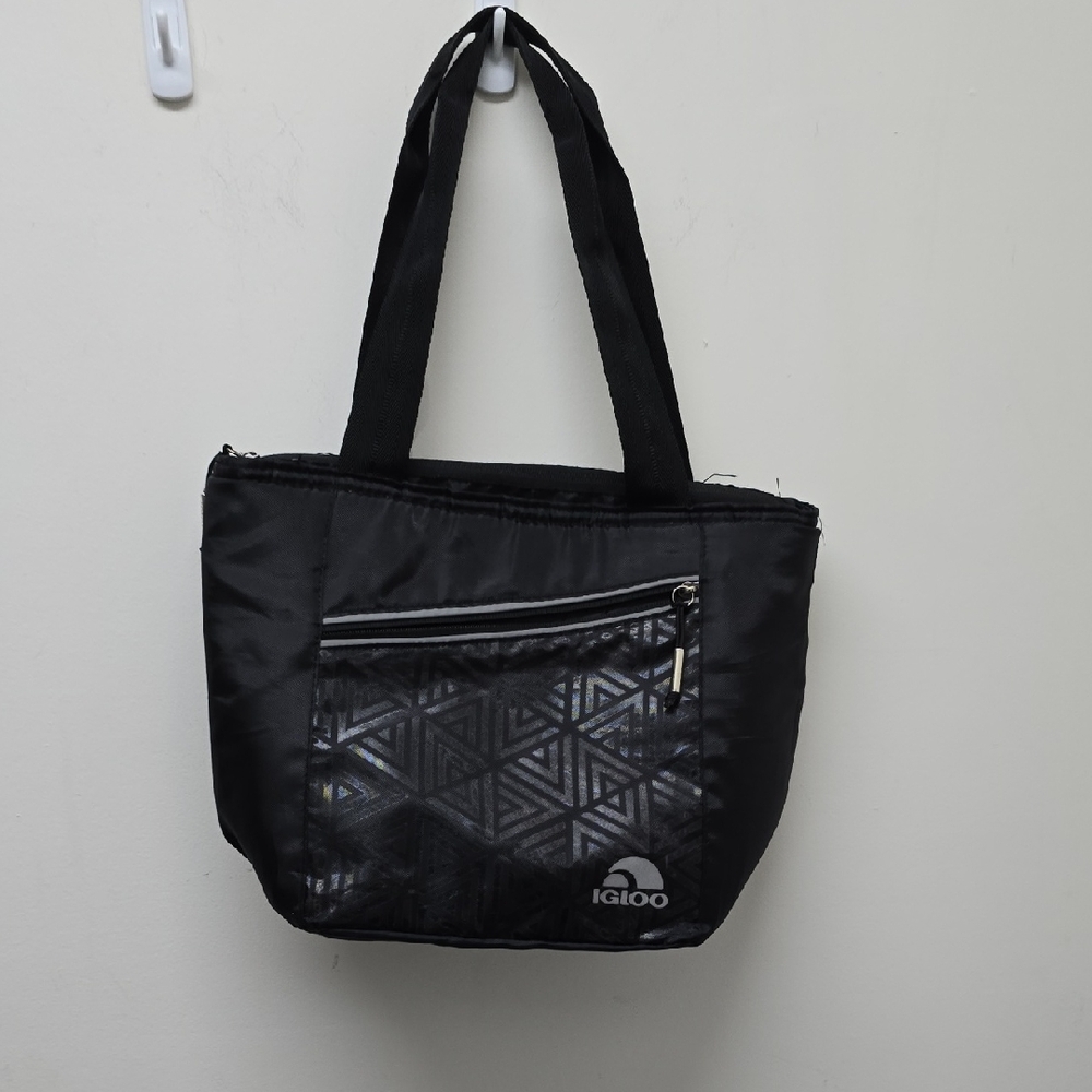 Igloo Geometric Black Tote / Lunch Bag